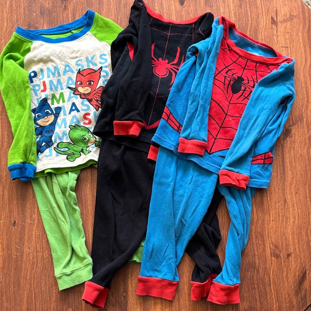 Kids Superhero Pajama Set